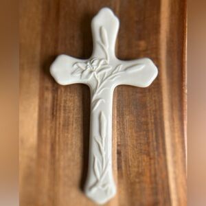 Lenox Lily Wall Cross